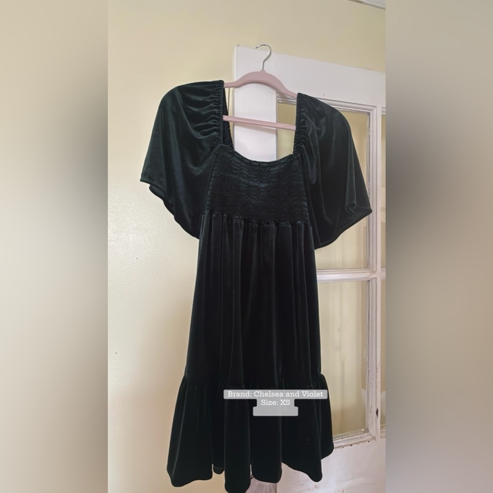 Chelsea and Violet Elegant Green Velvet Dress